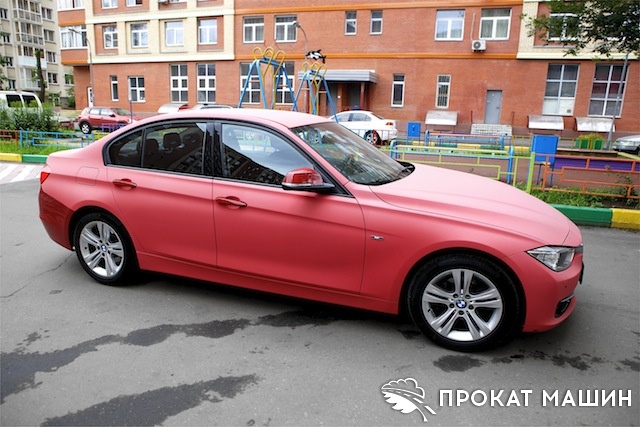 аренда BMW 320i в Москве без залога