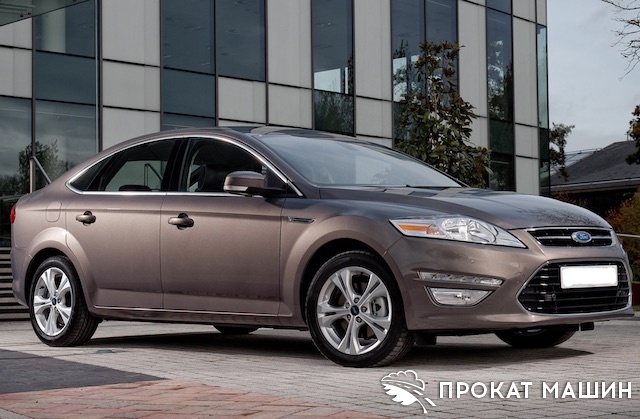 Прокат автомобиля Ford Mondeo 4 Facelift в Москве, аренда Форд Мондео без залога и лимитов