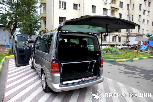 аренда Volkswagen Multivan BUS в Москве без залога